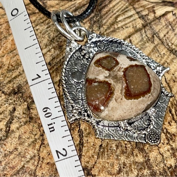 Garnet in Limestone Pendant 2 1/4” - Picture 13 of 14